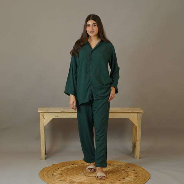 BOTTLE GREEN SOLID LINEN PJS.